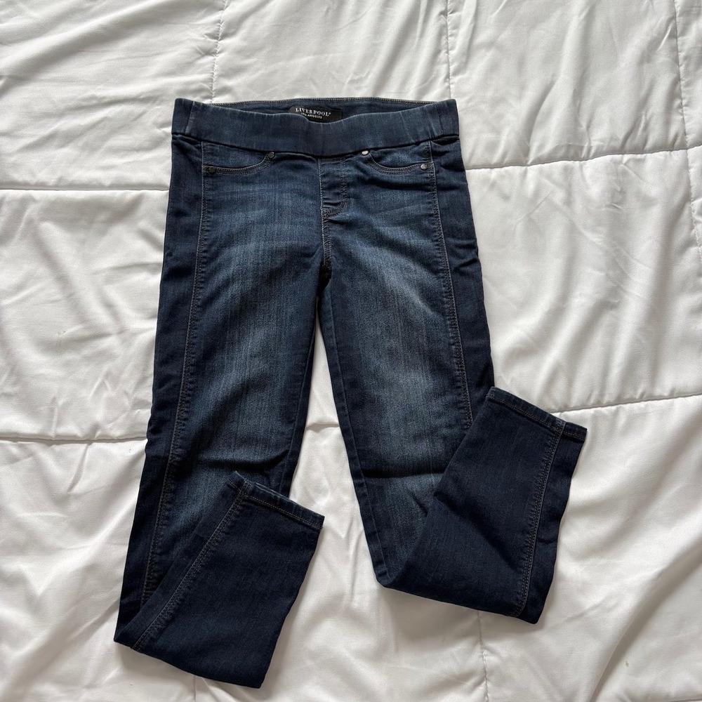 Liverpool Los Angeles Dark Wash Pull On Skinny Jeans Leggings Denim
